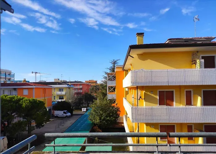 In 24621 Διαμέρισμα *